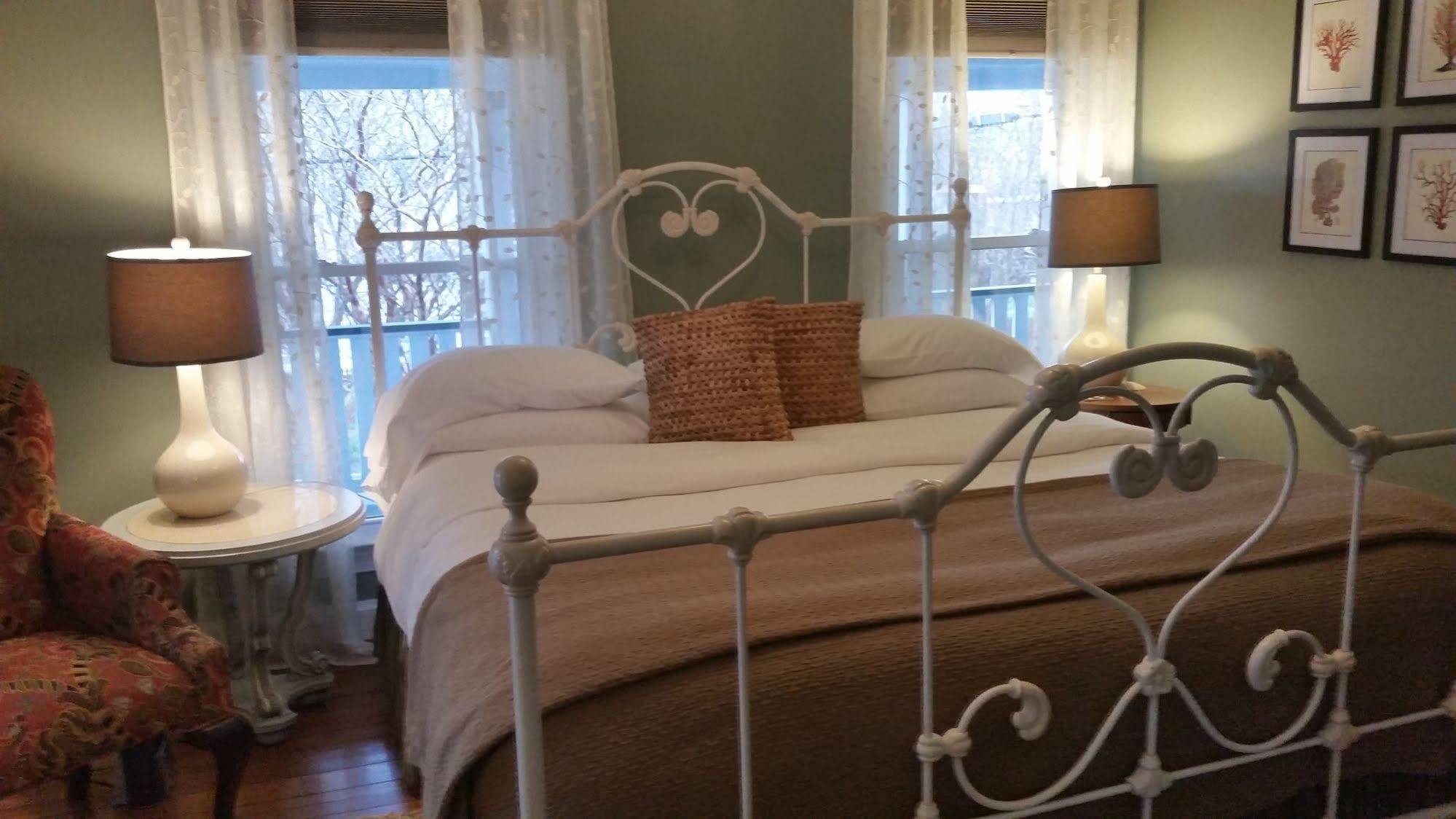 Barclay Cottage Bed And Breakfast Virginia Beach Exterior foto